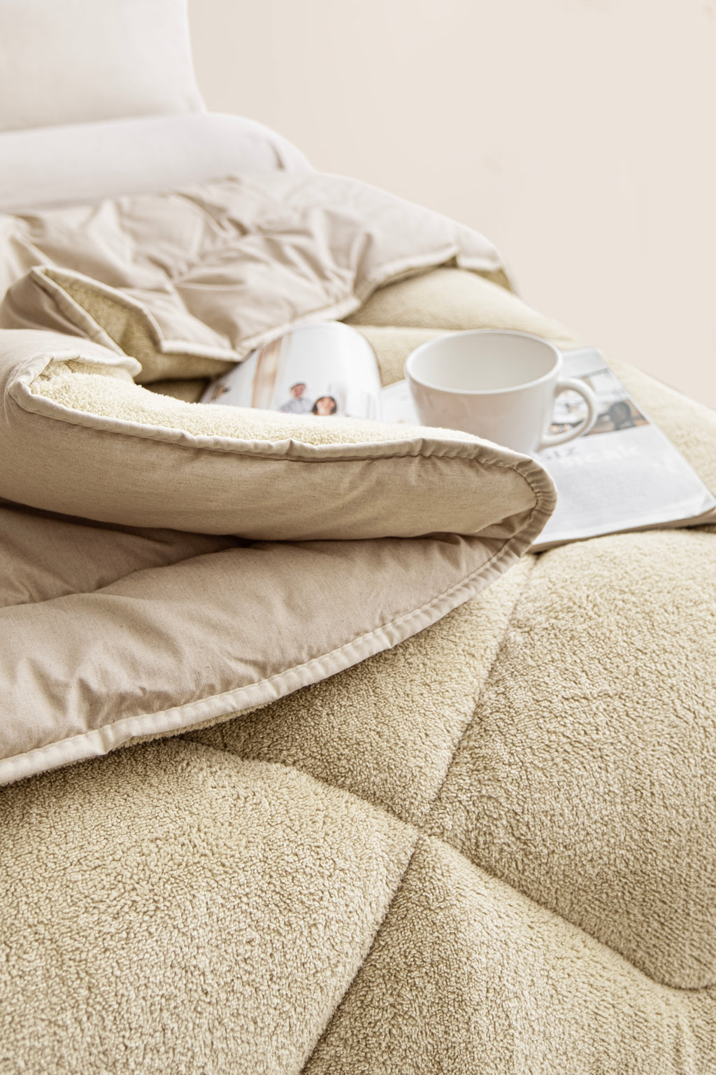 Tek Kişilik Bej Çift Taraflı Wellsoft Yorgan| 155x215cm