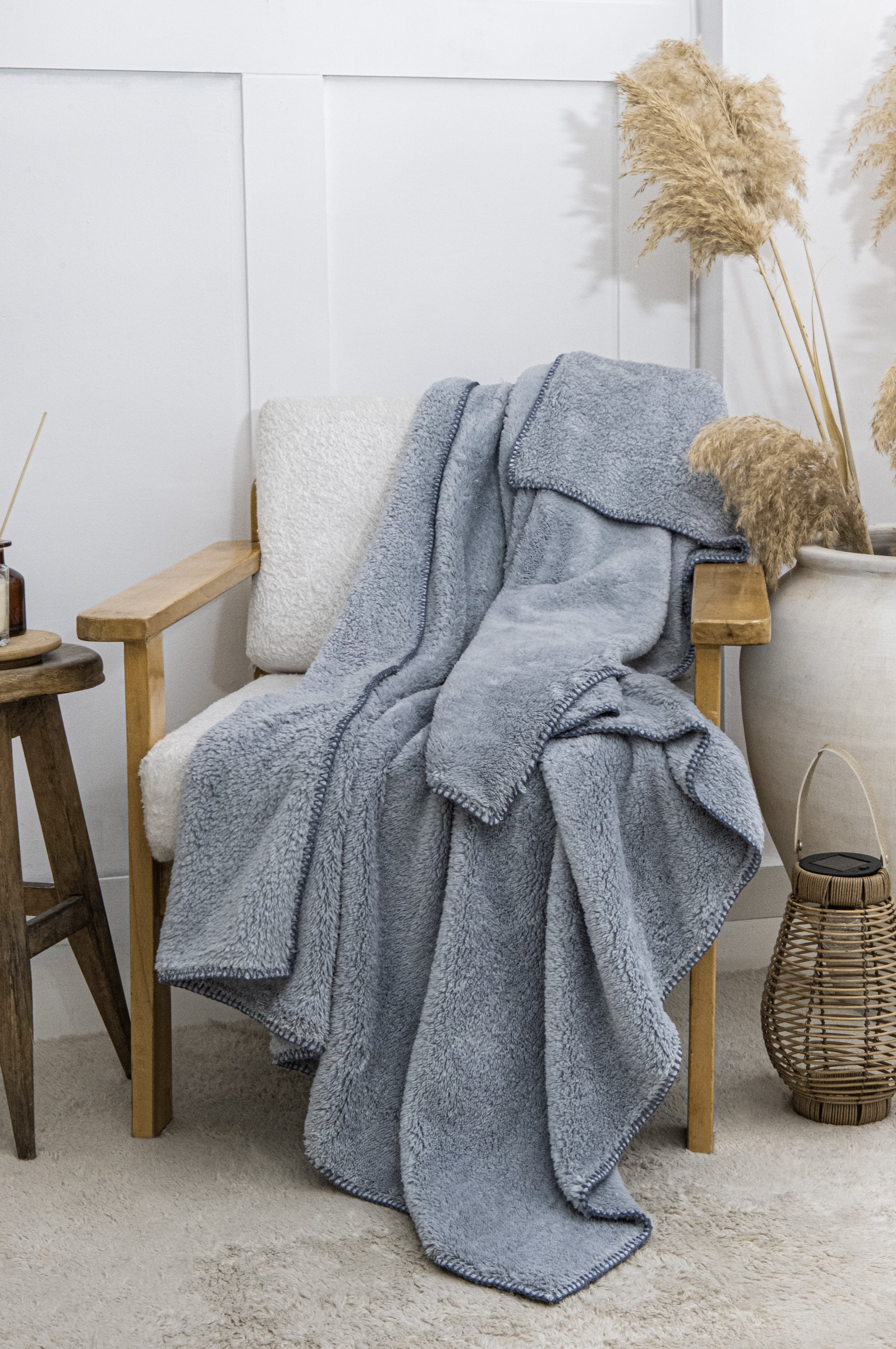 Çoban Dikişli Wellsoft Tv Battaniyesi 110x170 cm | Koltuk Şalı