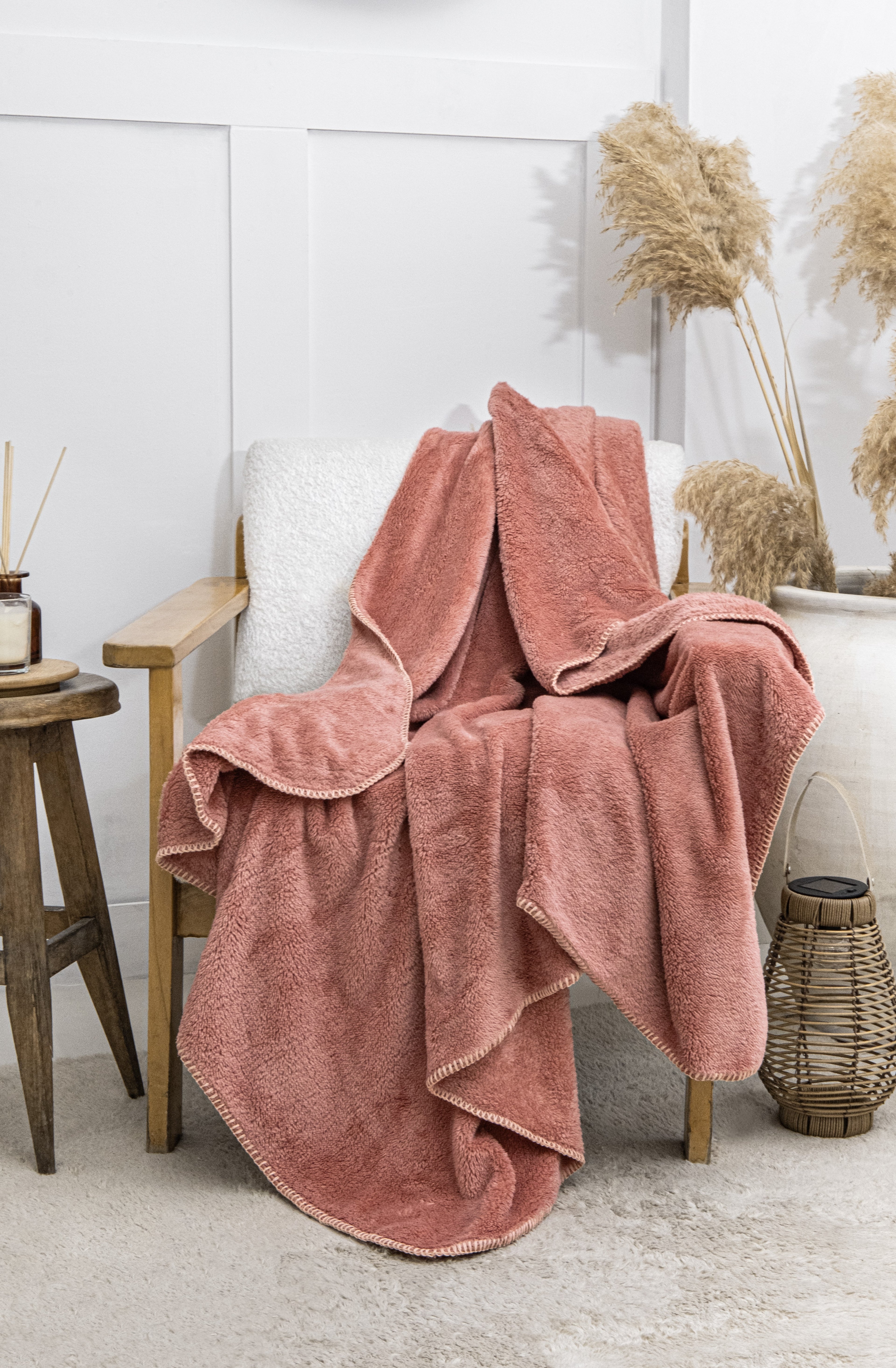 Çoban Dikişli Wellsoft Tv Battaniyesi 130x170 cm | Koltuk Şalı