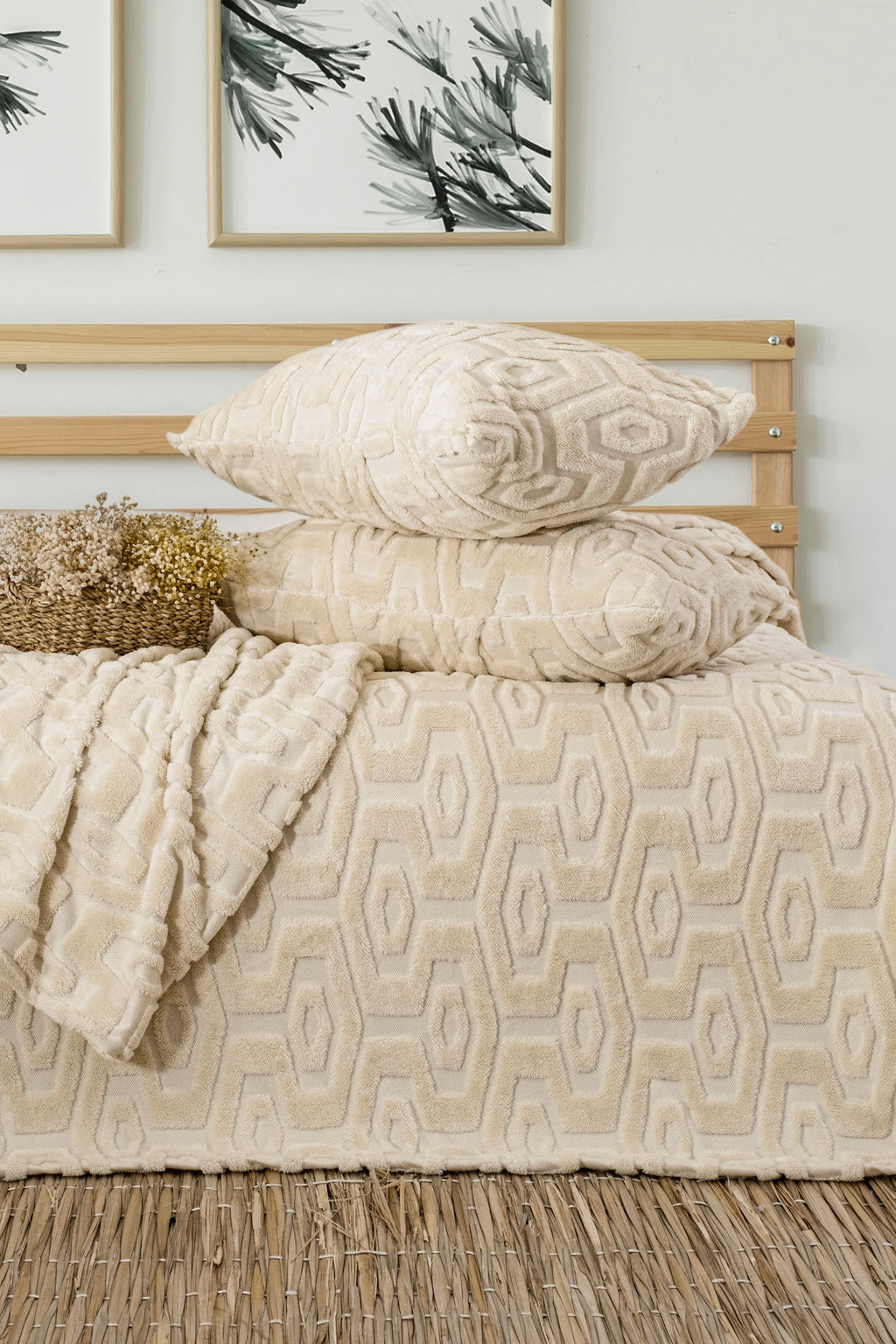 Lüx Jakarlı Krem Yatak Örtüsü Seti Çift Kişilik Yastık Kılıflı Wellsoft Çeyiz | 230x240 cm