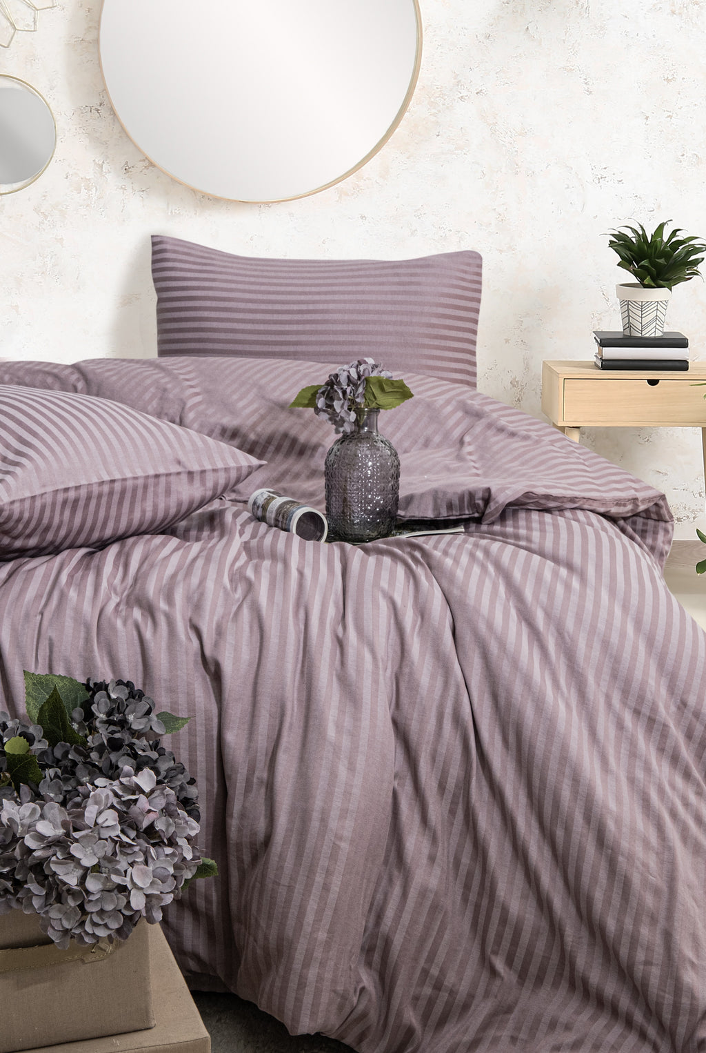 Çift Kişilik Mürdüm Çizgili Saten Nevresim Takımı