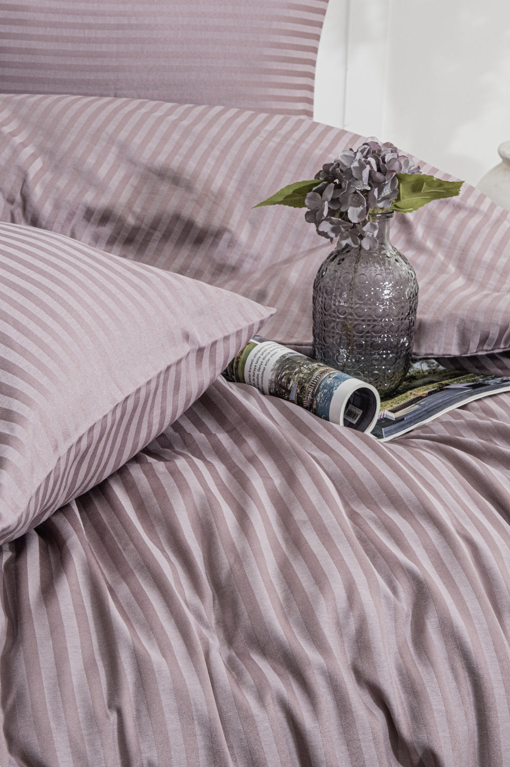 Çift Kişilik Mürdüm Çizgili Saten Nevresim Takımı