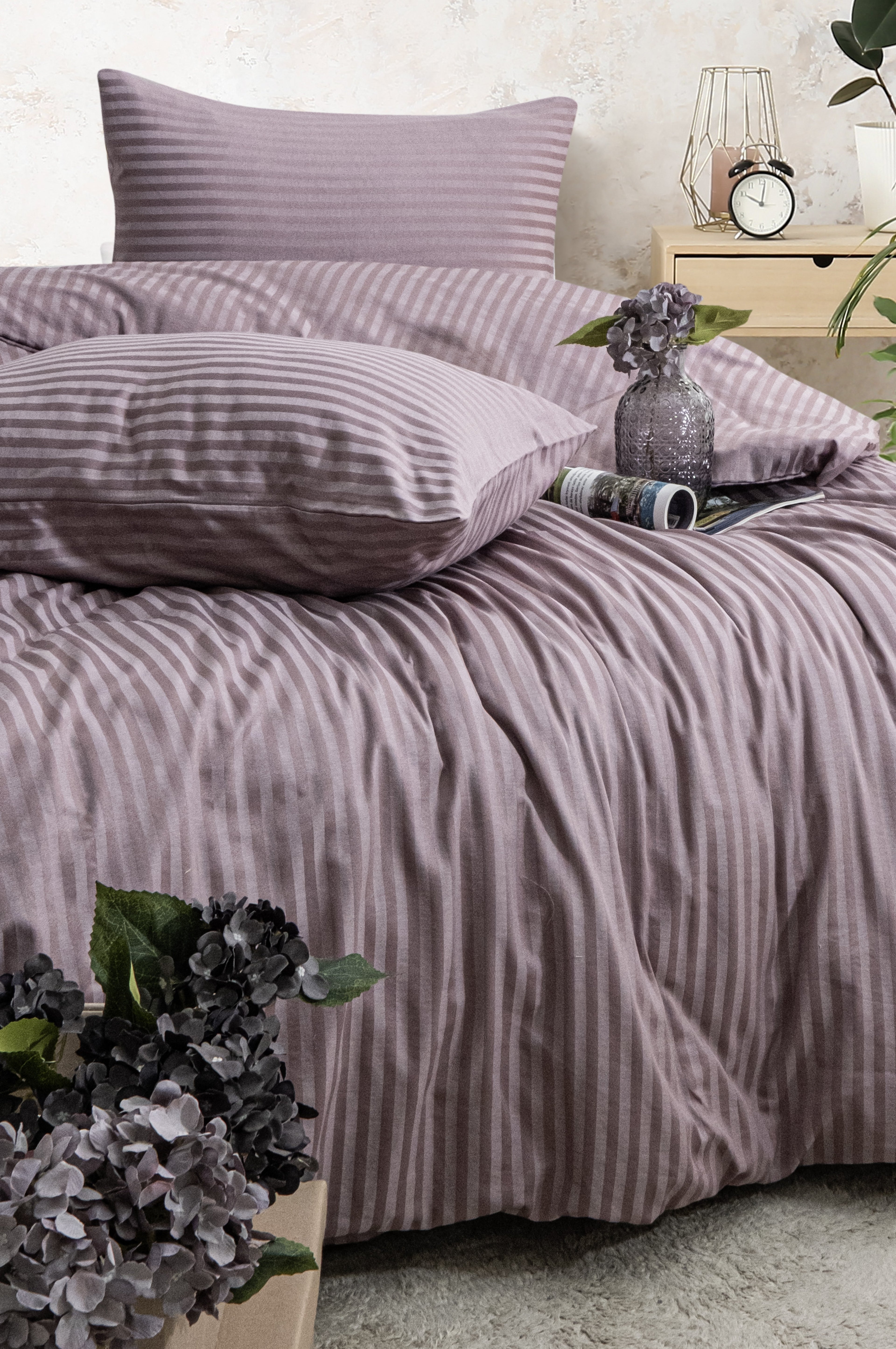 Çift Kişilik Mürdüm Çizgili Saten Nevresim Takımı