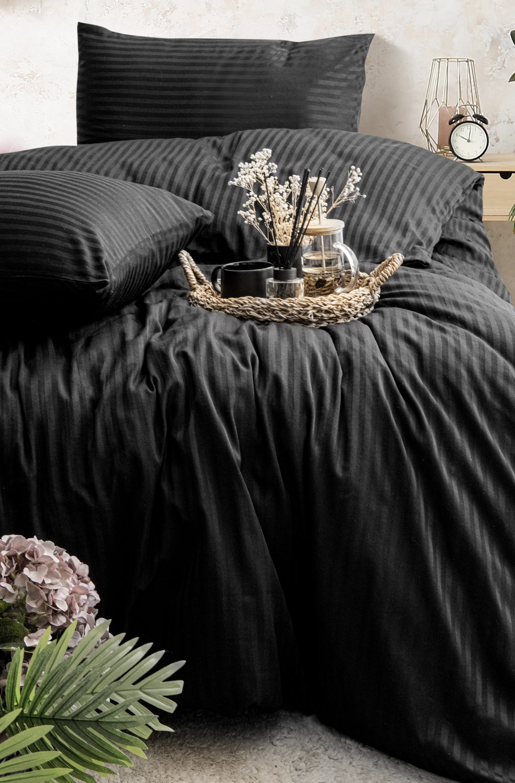 Çizgili Saten Tek Kişilik Siyah Nevresim Takımı  | 92 Tel