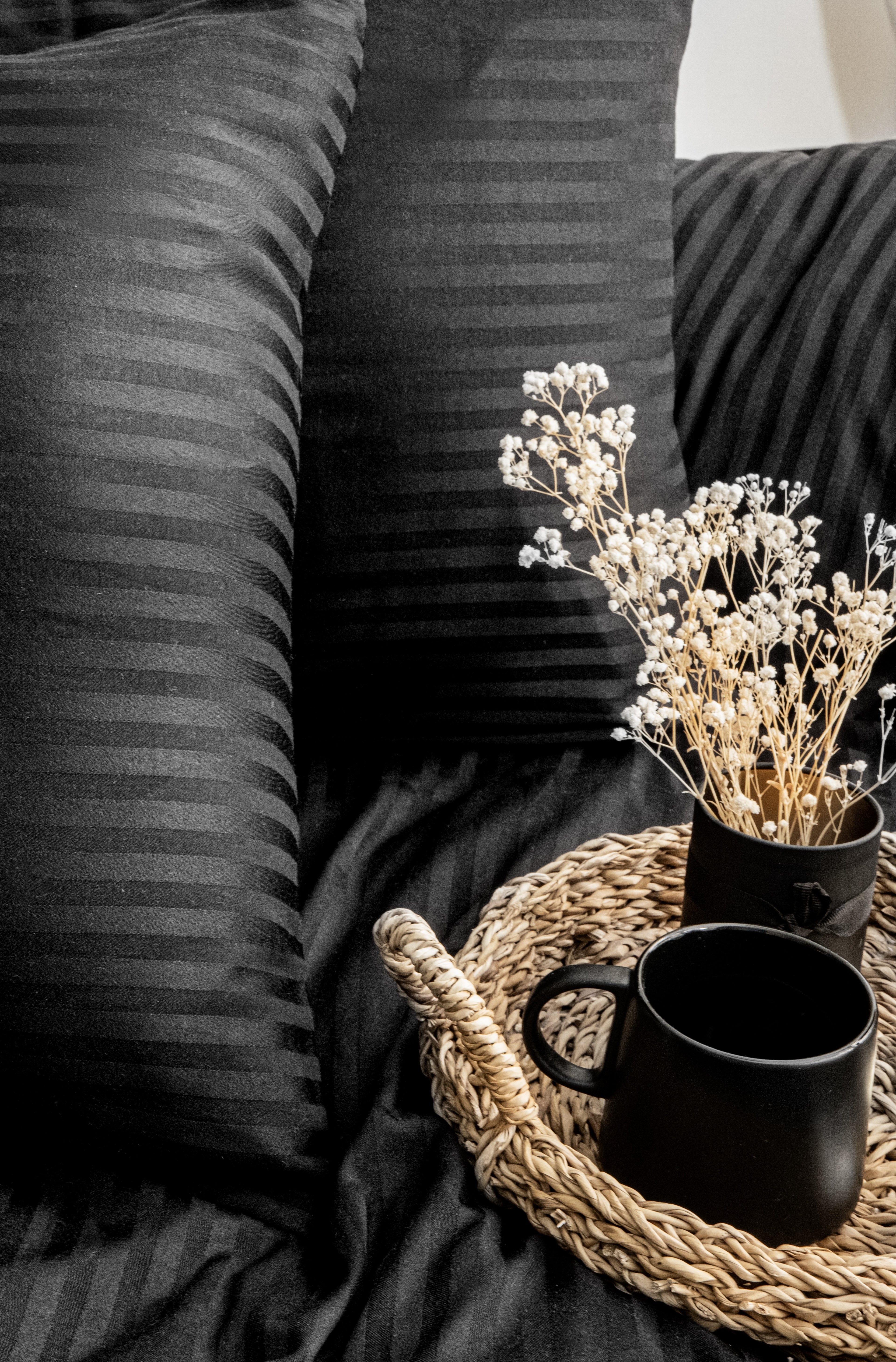 Çizgili Saten Tek Kişilik Siyah Nevresim Takımı  | 92 Tel