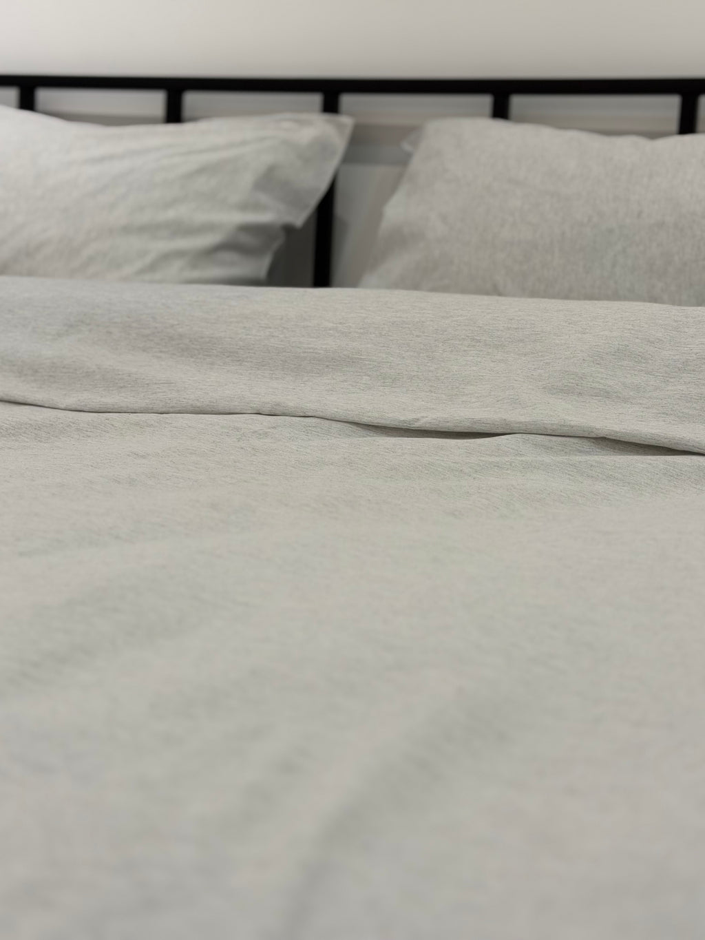 Düz Renk Kırçıllı Gri Çift Kişilik Nevresim Takımı