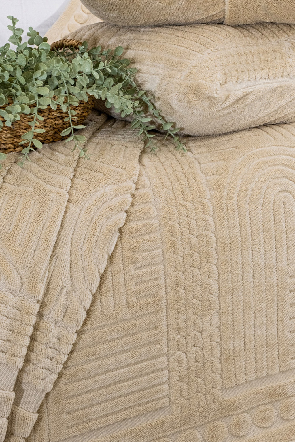 Lüx Jakarlı Kapicino Yatak Örtüsü Seti Çift Kişilik Yastık Kılıflı | 230x240 cm